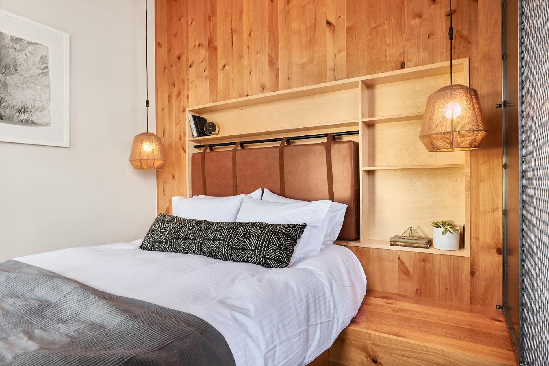 Kinship Landing Hotel โคโลราโดสปริงส์ ห้อง รูปภาพ